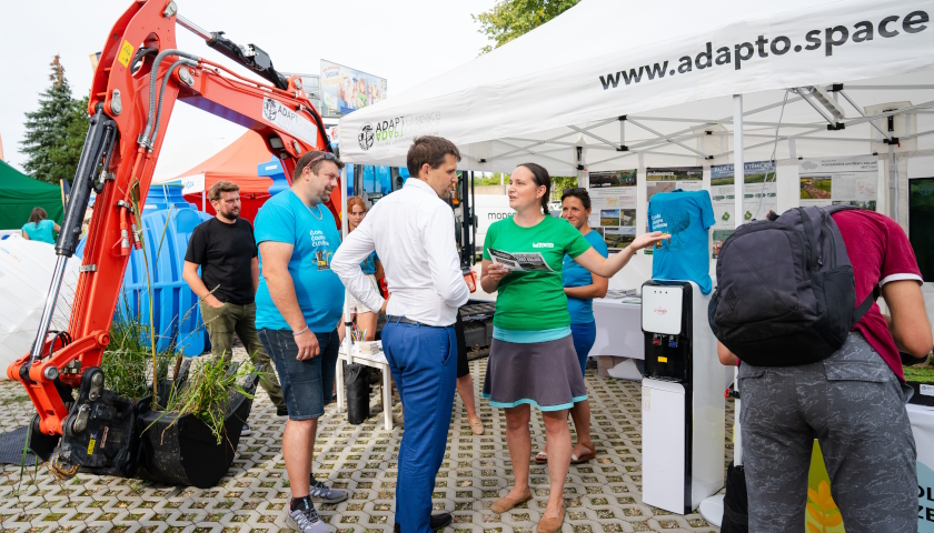 ADAPTO.space Zemi živitelku navštívil ministr životního prostředí Hladík